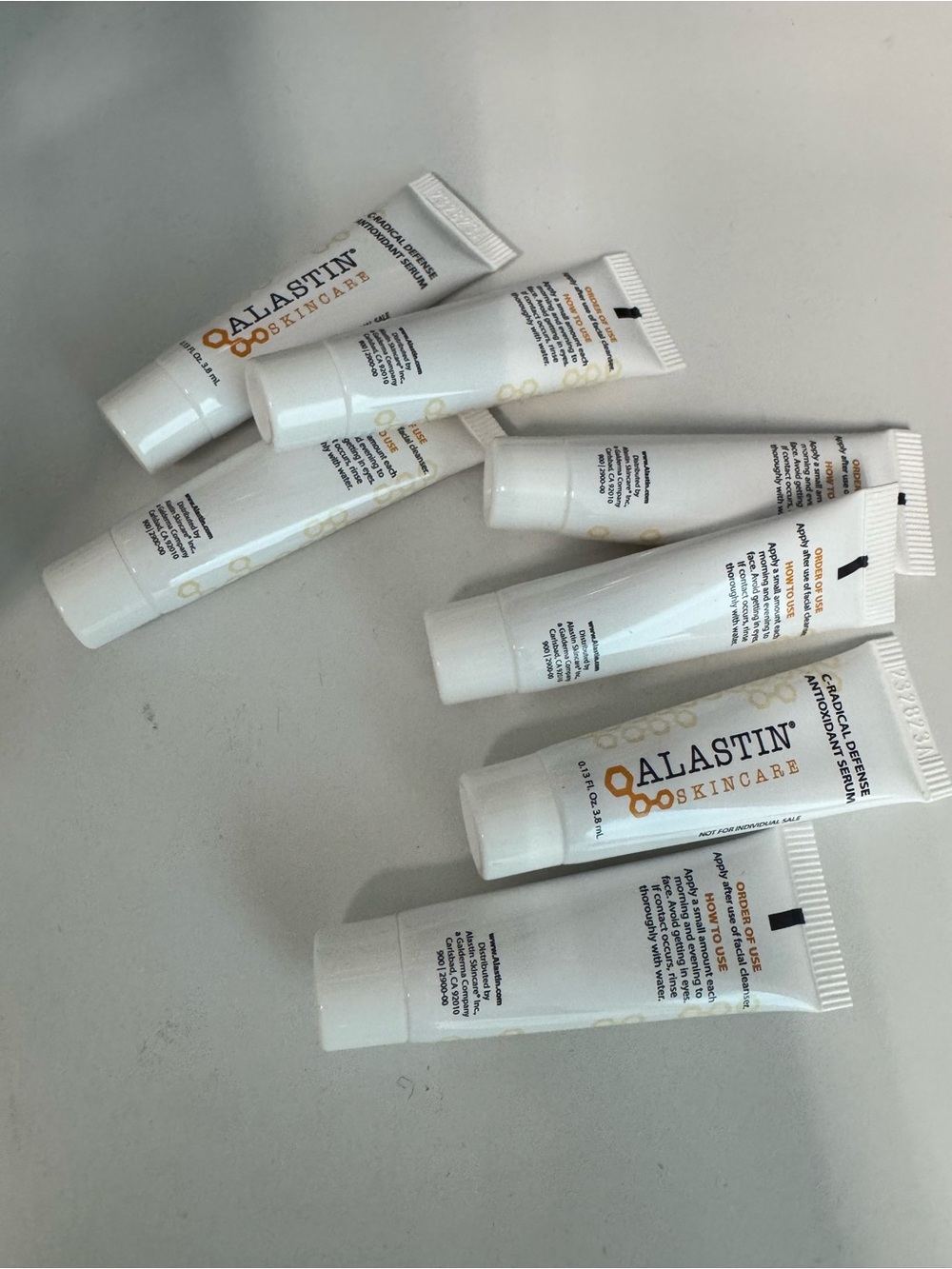 Lot of Alastin Regenerating Skin Nectar & C-radical samples - Picture 5 of 6